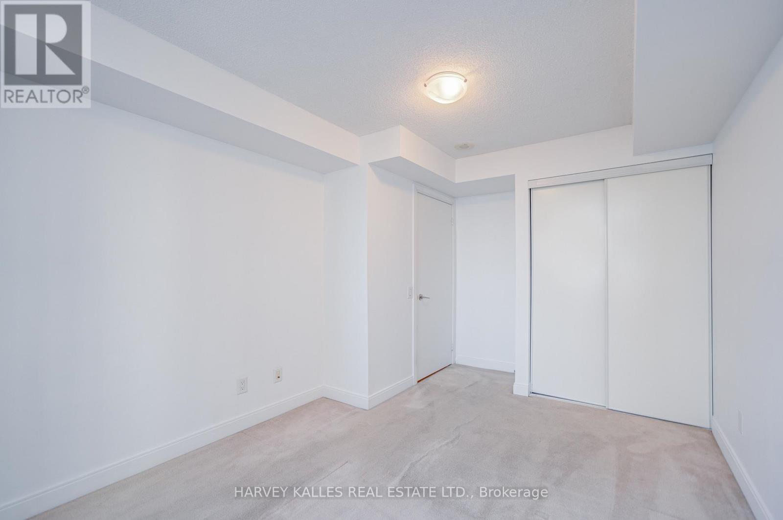 746 - 25 Viking Lane, Toronto, Ontario  M9B 0A1 - Photo 17 - W12799404