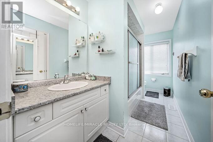 430 Father Tobin Road, Brampton, Ontario  L6R 0S2 - Photo 32 - W12799436