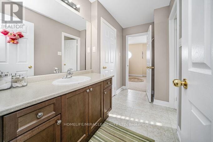 430 Father Tobin Road, Brampton, Ontario  L6R 0S2 - Photo 36 - W12799436