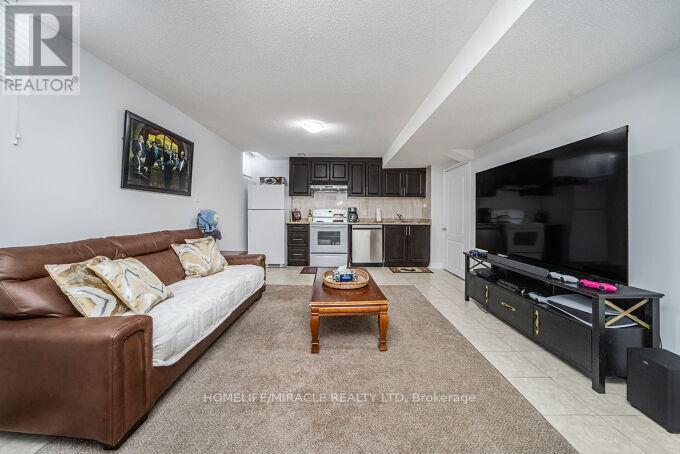 430 Father Tobin Road, Brampton, Ontario  L6R 0S2 - Photo 45 - W12799436