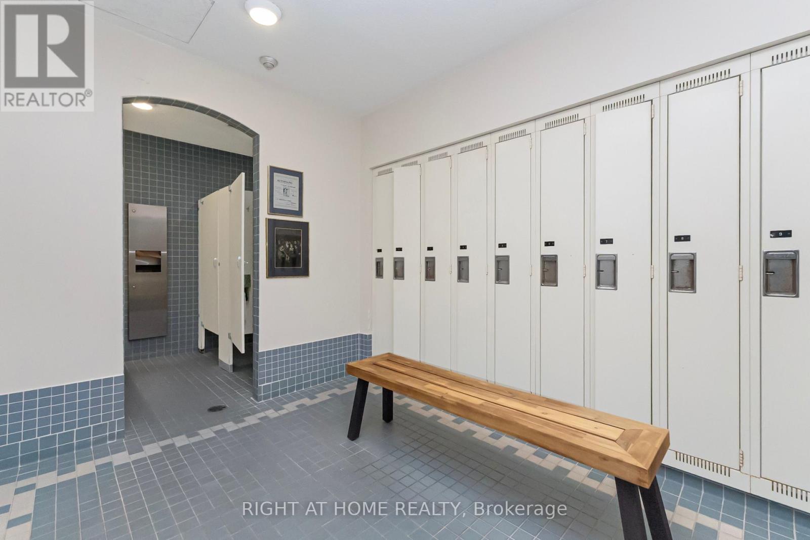 1507 - 1360 Rathburn Road E, Mississauga, Ontario  L4W 4H4 - Photo 44 - W12799458