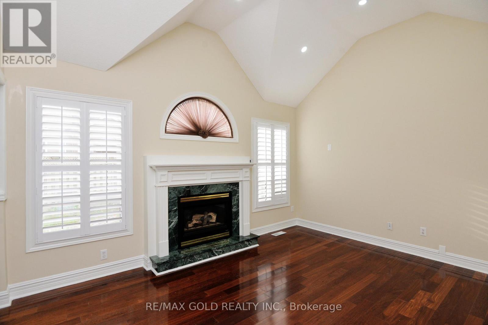 46 Mint Leaf Boulevard, Brampton, Ontario  L6Z 3B7 - Photo 13 - W12799476