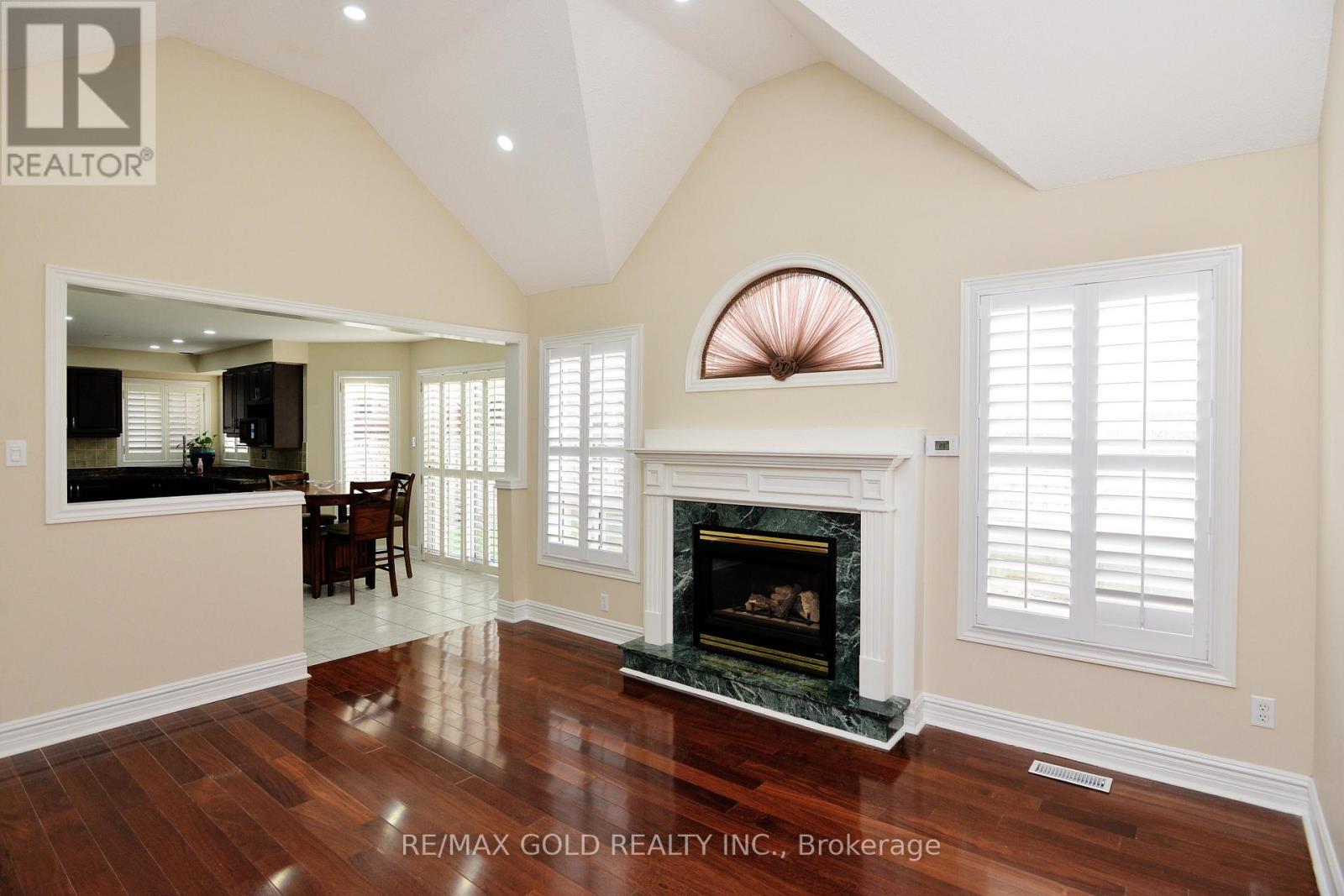 46 Mint Leaf Boulevard, Brampton, Ontario  L6Z 3B7 - Photo 14 - W12799476