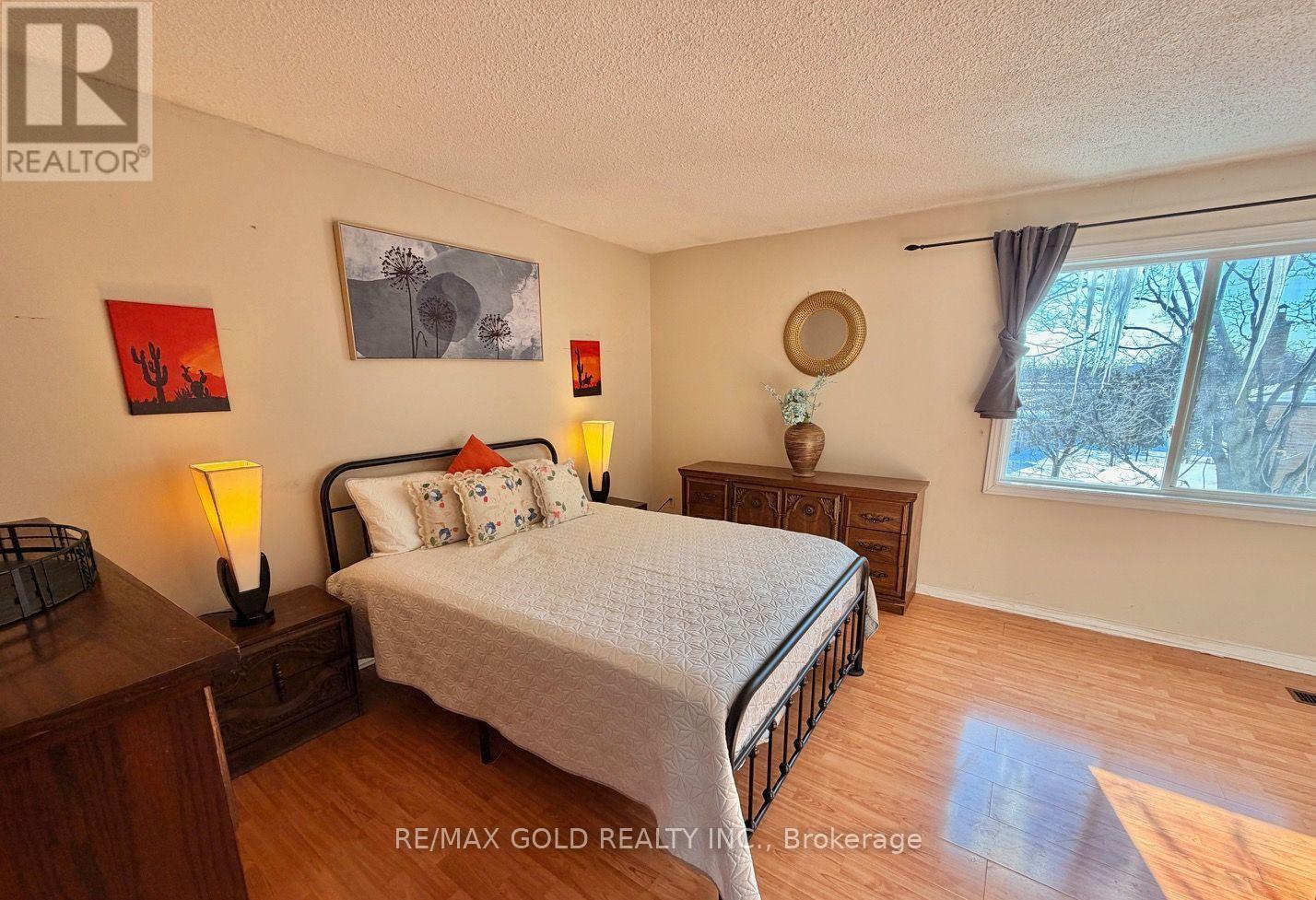 26 - 7707 Darcel Avenue, Mississauga, Ontario L4T 3W9 - Photo 16 - W12799504