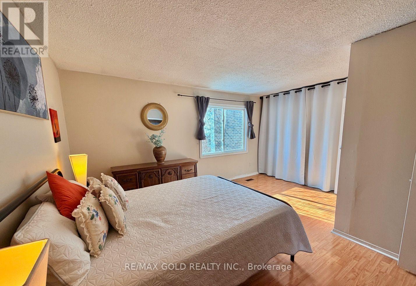 26 - 7707 Darcel Avenue, Mississauga, Ontario L4T 3W9 - Photo 18 - W12799504