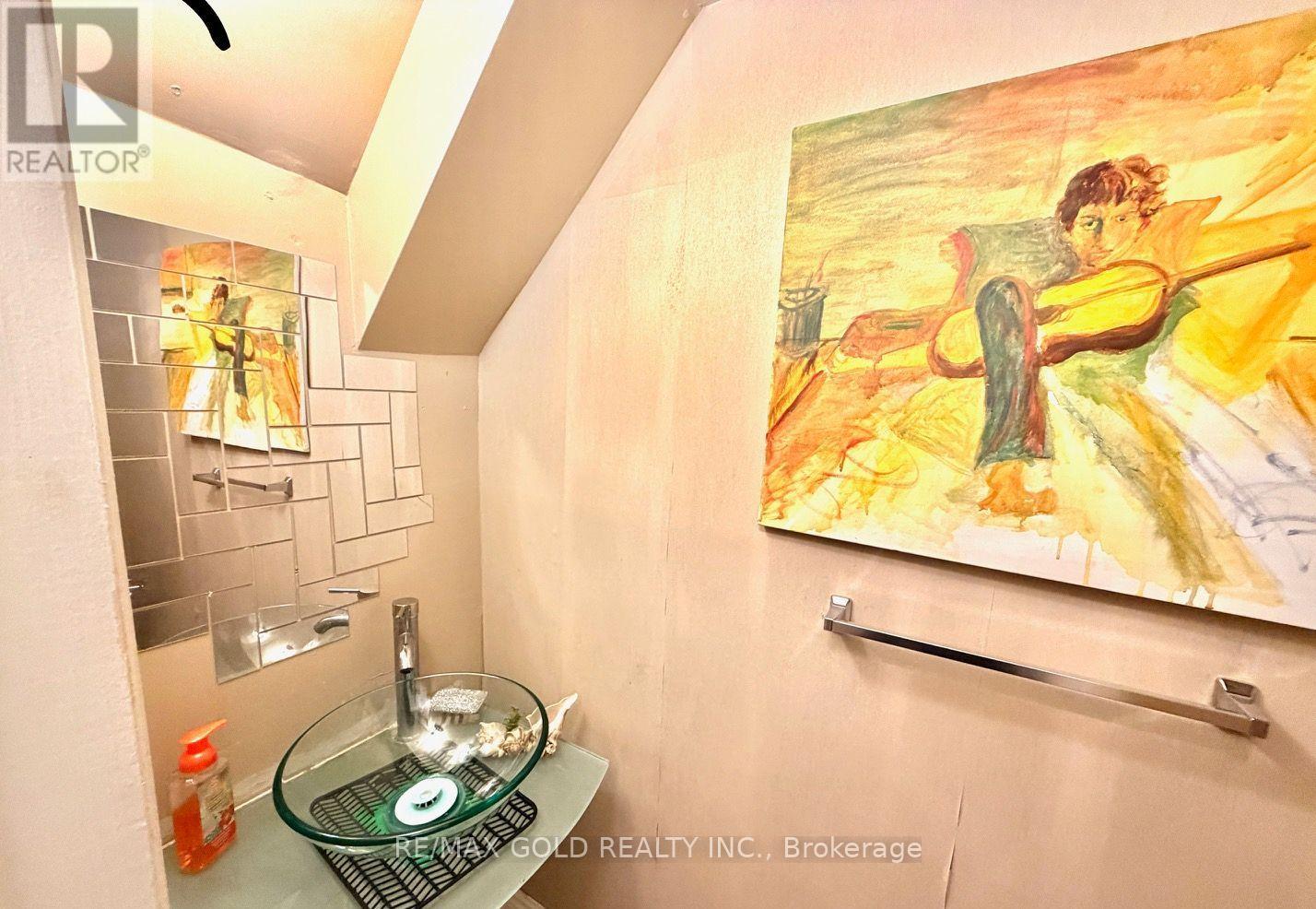 26 - 7707 Darcel Avenue, Mississauga, Ontario L4T 3W9 - Photo 30 - W12799504