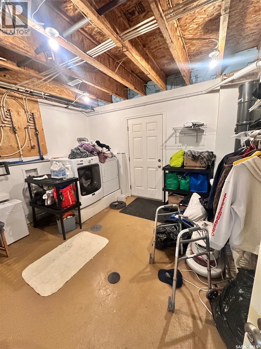 506 2nd Avenue Place, Radisson, Saskatchewan  S0K 3L0 - Photo 13 - SK028816