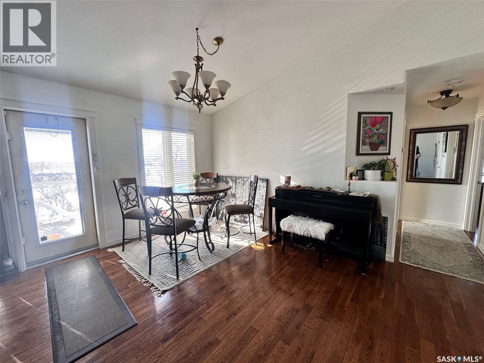 506 2nd Avenue Place, Radisson, Saskatchewan  S0K 3L0 - Photo 4 - SK028816