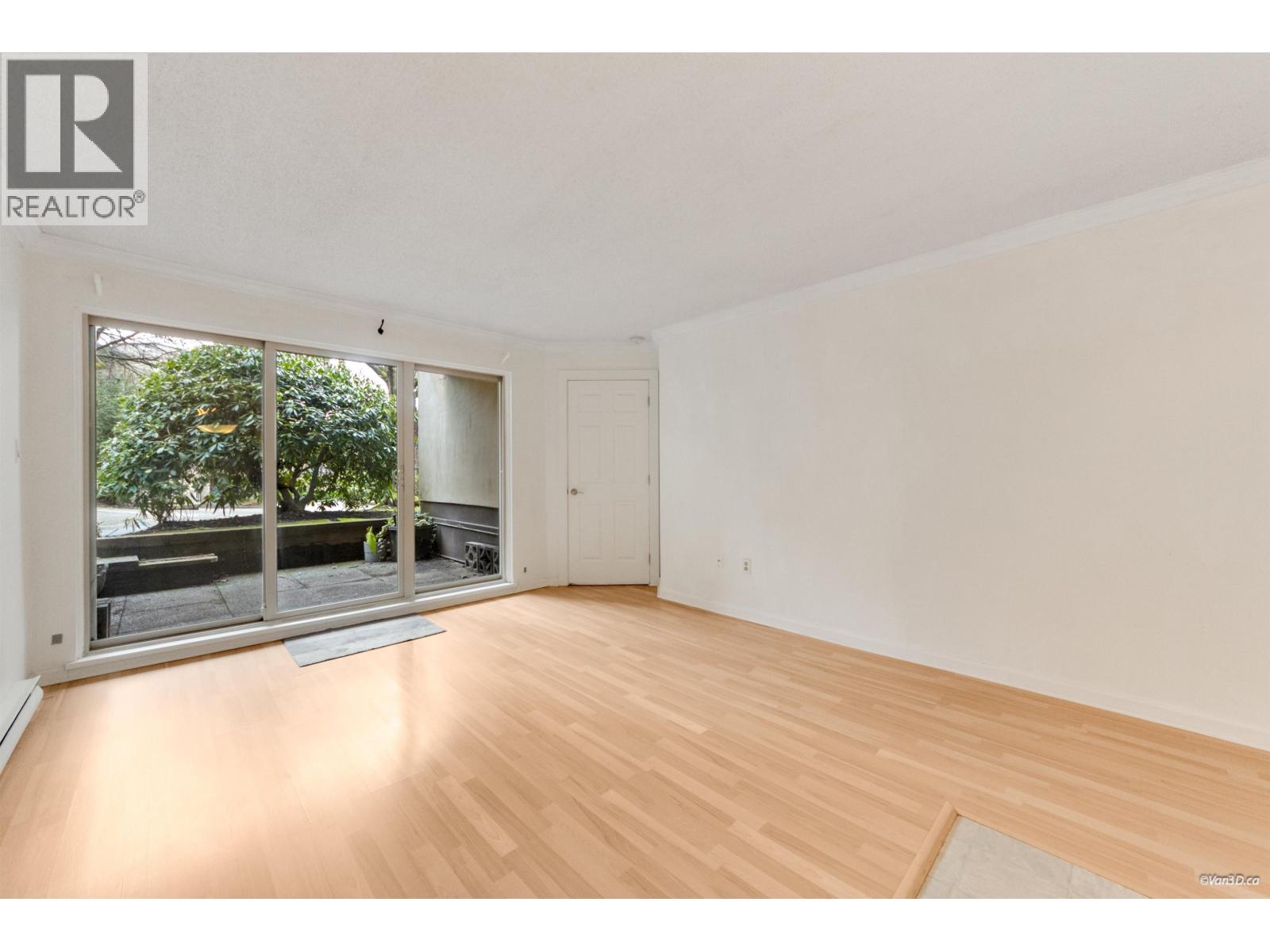 109 9847 Manchester Drive, Burnaby, British Columbia  V3N 4P4 - Photo 4 - R3090856