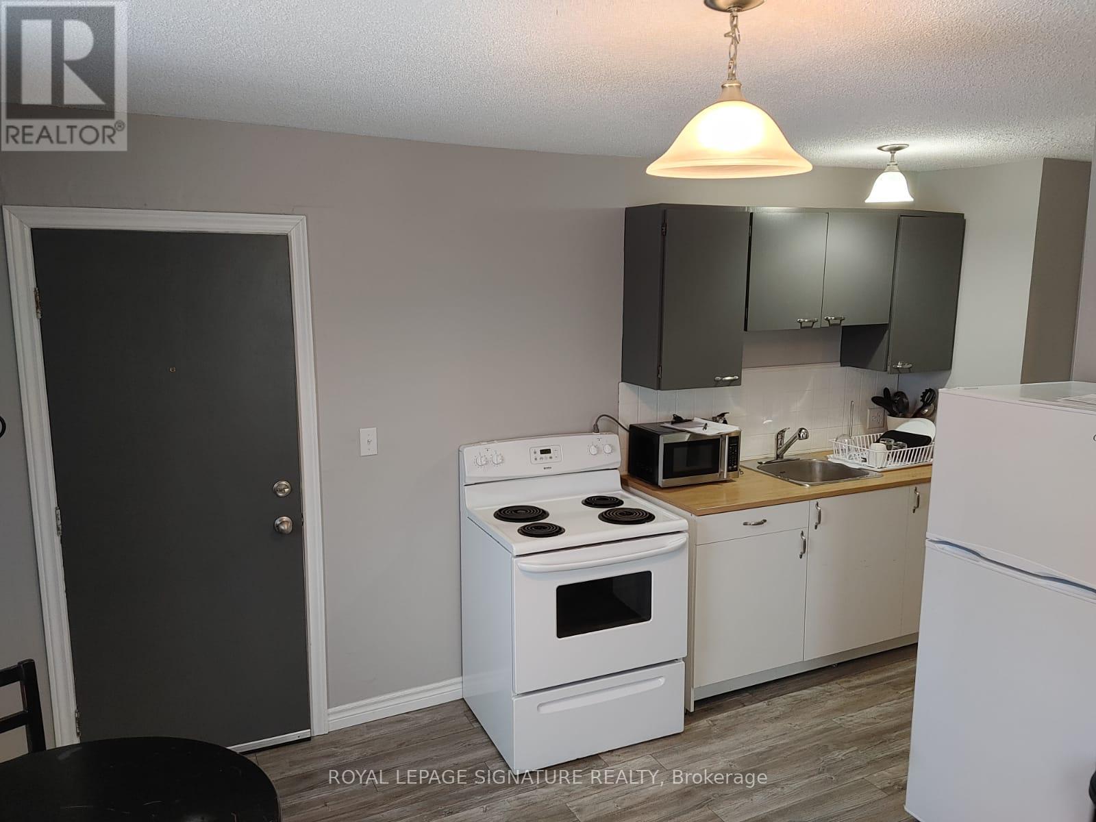 143 Dundas Street W, Greater Napanee, Ontario  K7R 2A2 - Photo 14 - X12799388