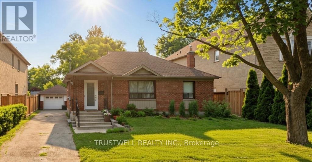 76 TAMWORTH ROAD, Toronto, Ontario