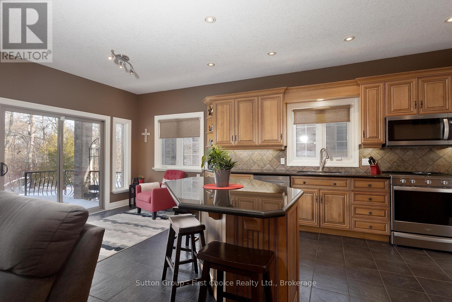 32 North Pointe Drive, Stratford, Ontario  N5A 8C3 - Photo 13 - X12799588