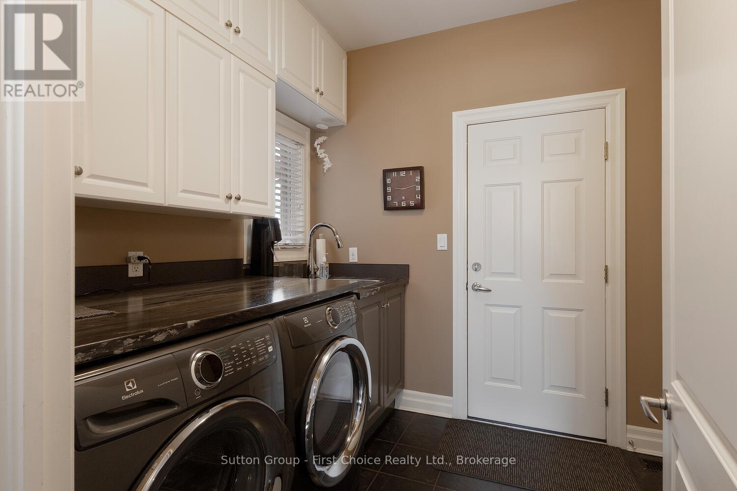 32 North Pointe Drive, Stratford, Ontario  N5A 8C3 - Photo 18 - X12799588