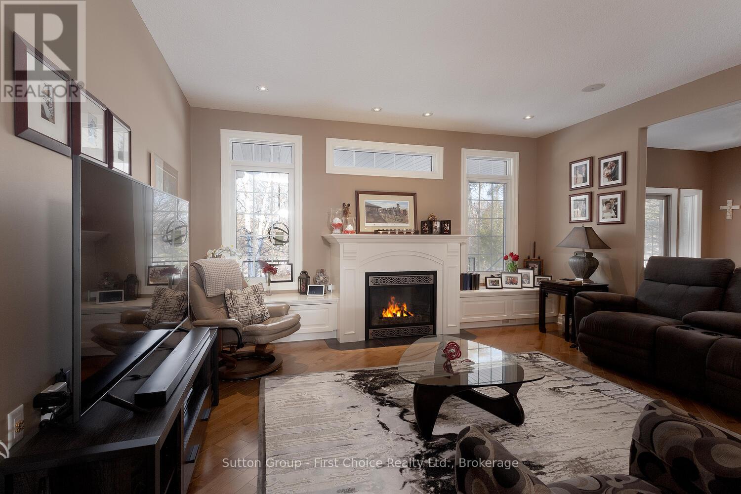 32 North Pointe Drive, Stratford, Ontario  N5A 8C3 - Photo 8 - X12799588