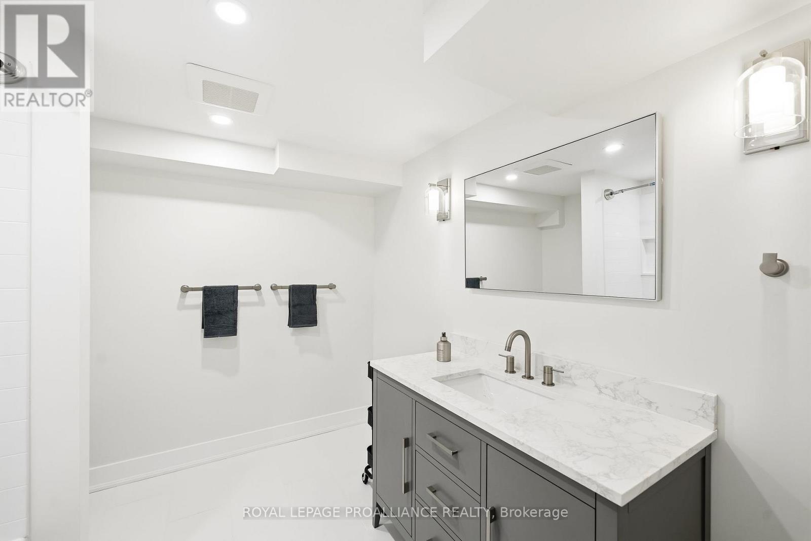 45 Hamilton Avenue, Cobourg, Ontario  K9A 1V9 - Photo 16 - X12799578