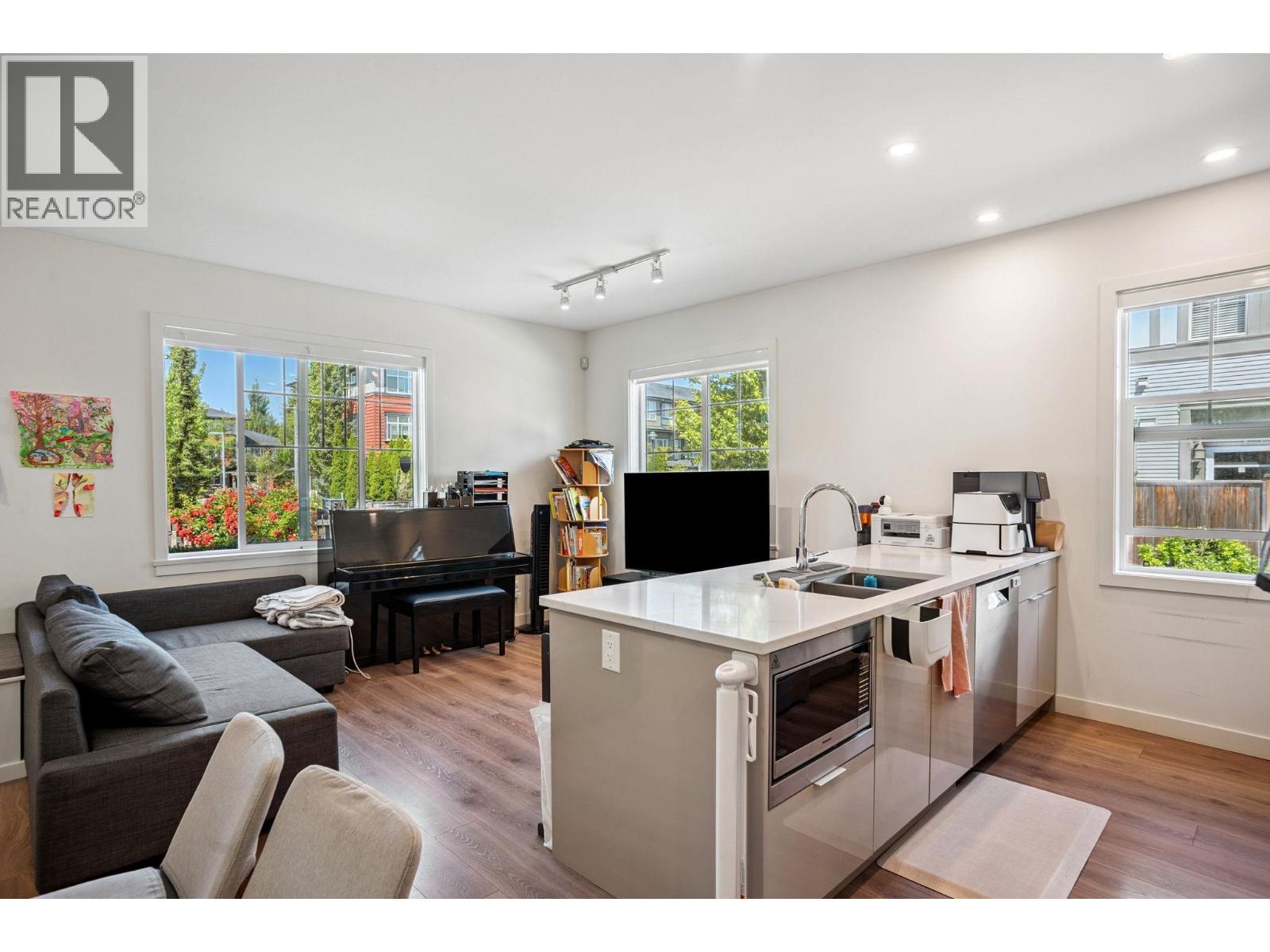 1 7780 Bridge Street, Richmond, British Columbia  V6Y 0L2 - Photo 13 - R3091096