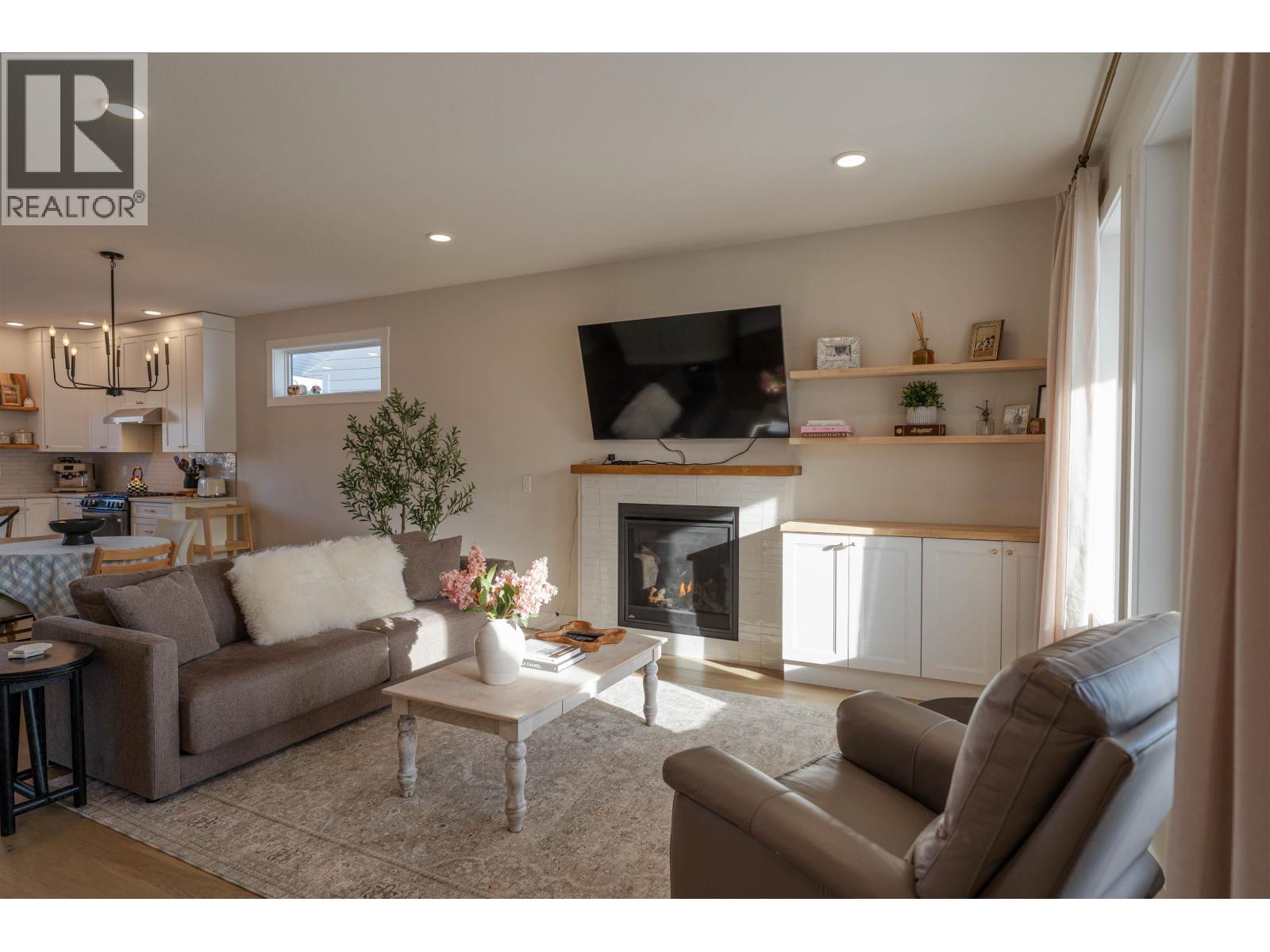 11220 112 Avenue, Fort St. John, British Columbia  V1J 0R5 - Photo 5 - R3091125