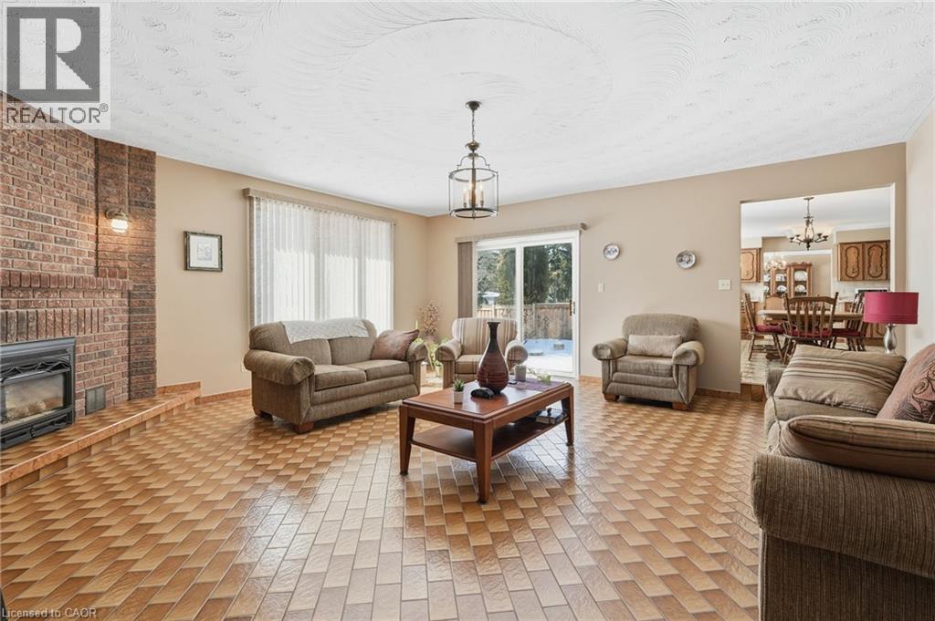 383 Scenic Drive, Hamilton, Ontario  L9C 1G6 - Photo 13 - 40805855