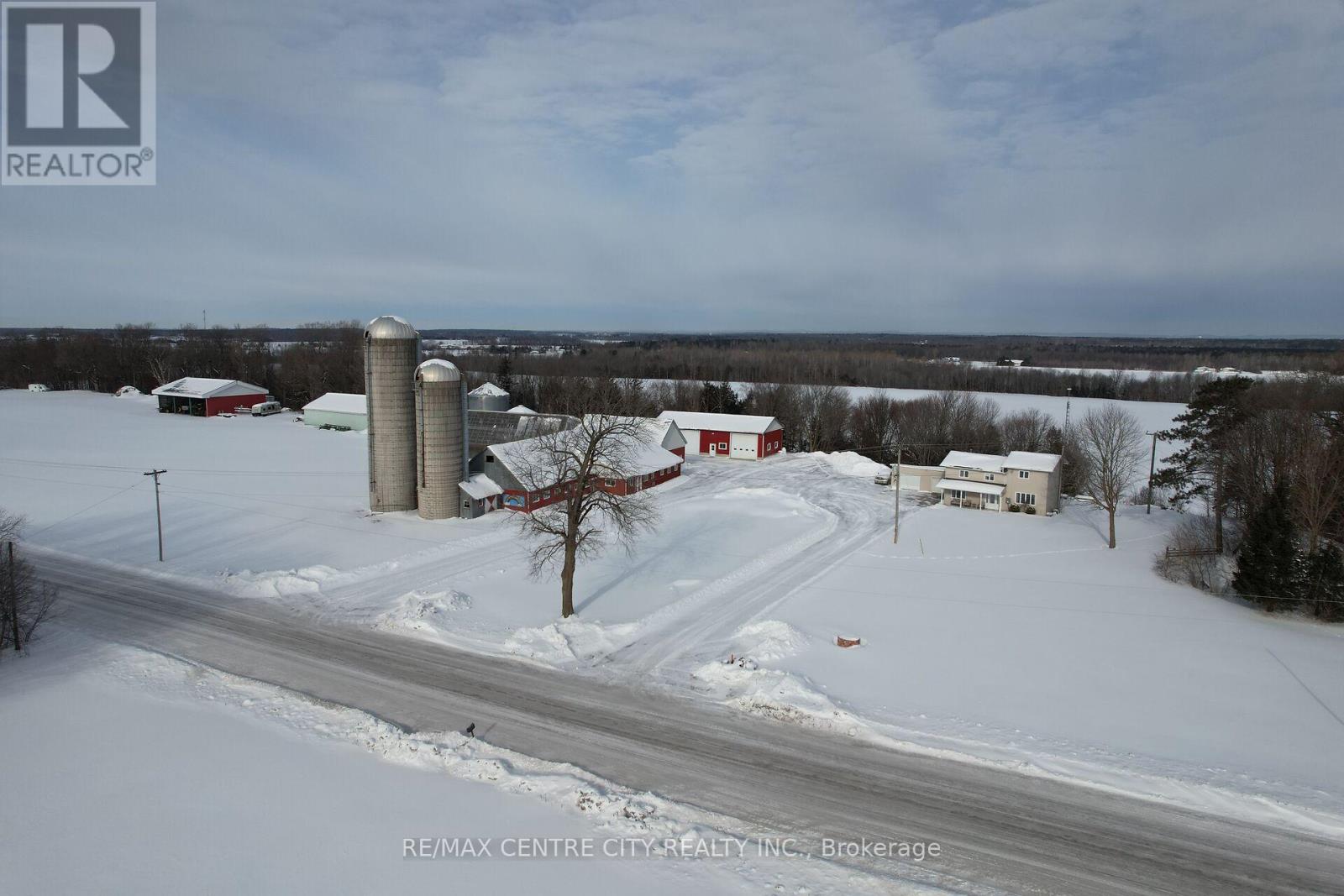 1537 St. Felix Road, Clarence-Rockland, Ontario  K0A 2A0 - Photo 5 - X12799546