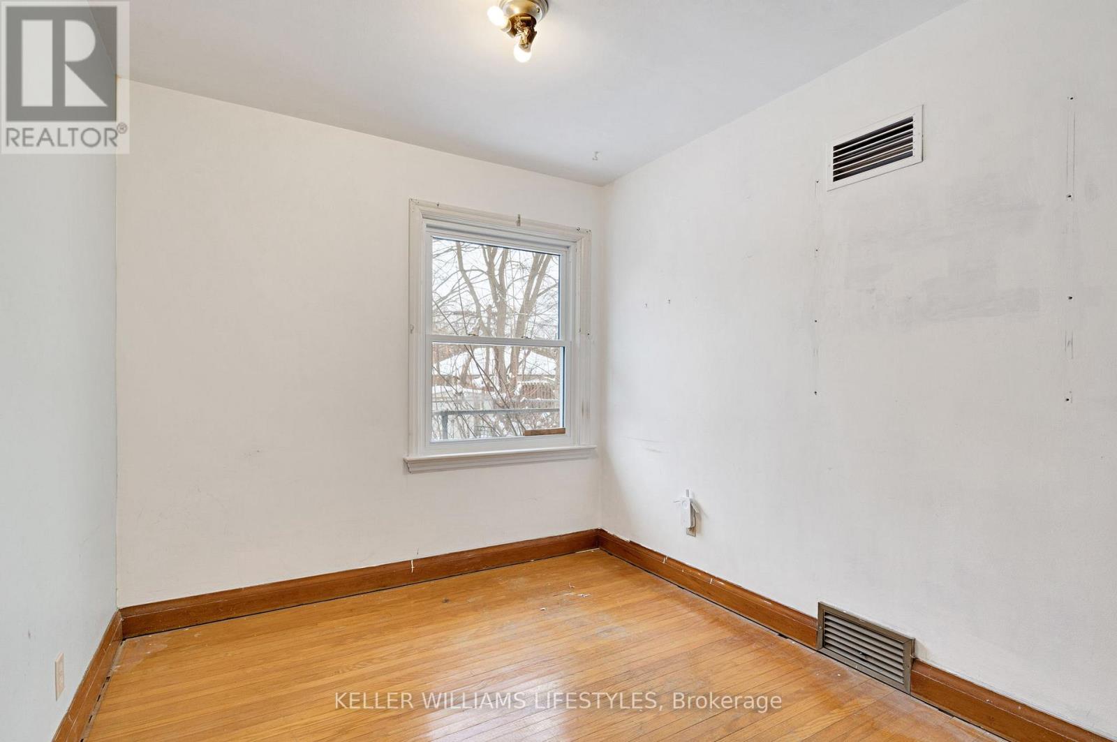 716 Leroy Avenue, London East, Ontario  N5Y 4G5 - Photo 19 - X12799574