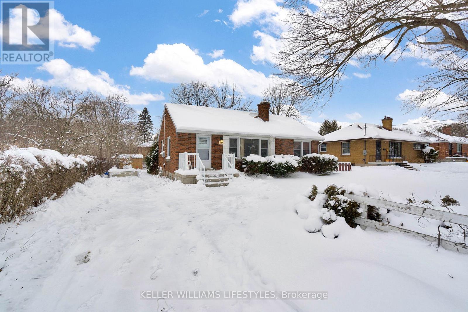 716 Leroy Avenue, London East, Ontario  N5Y 4G5 - Photo 2 - X12799574