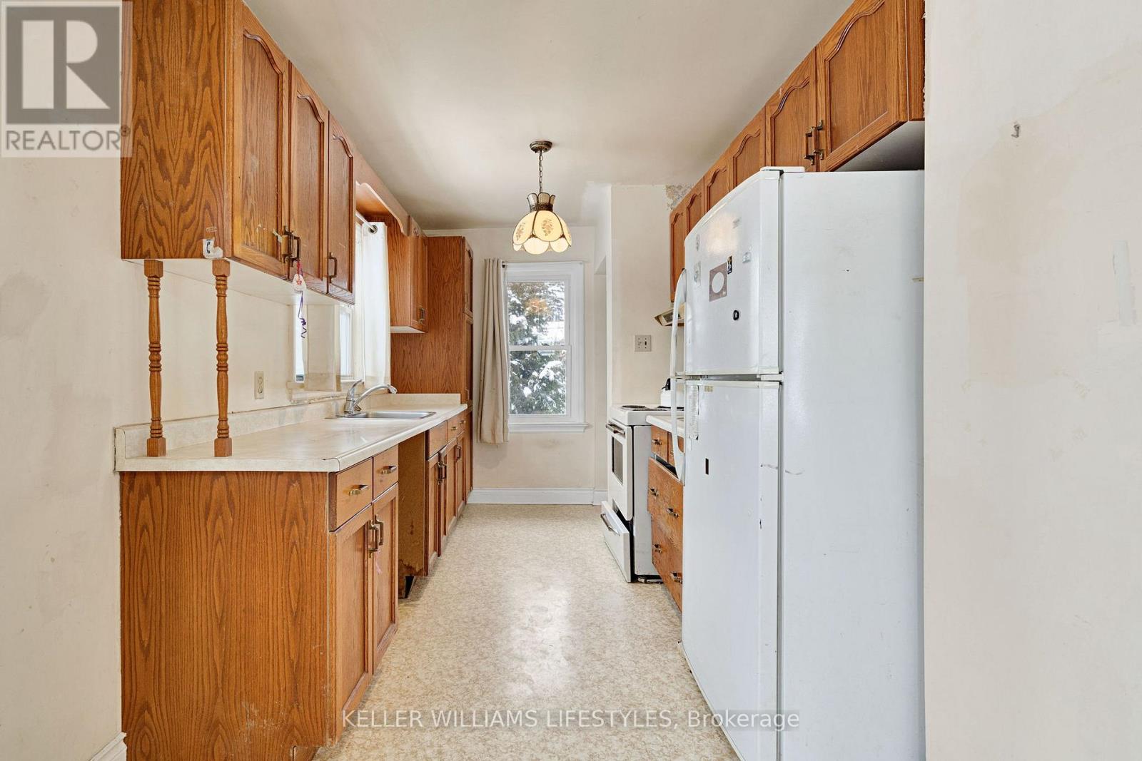 716 Leroy Avenue, London East, Ontario  N5Y 4G5 - Photo 8 - X12799574