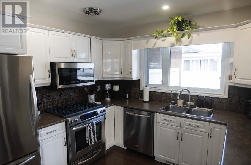 2709 Park Row, Thunder Bay, Ontario  P7C 1N4 - Photo 5 - TB2600254