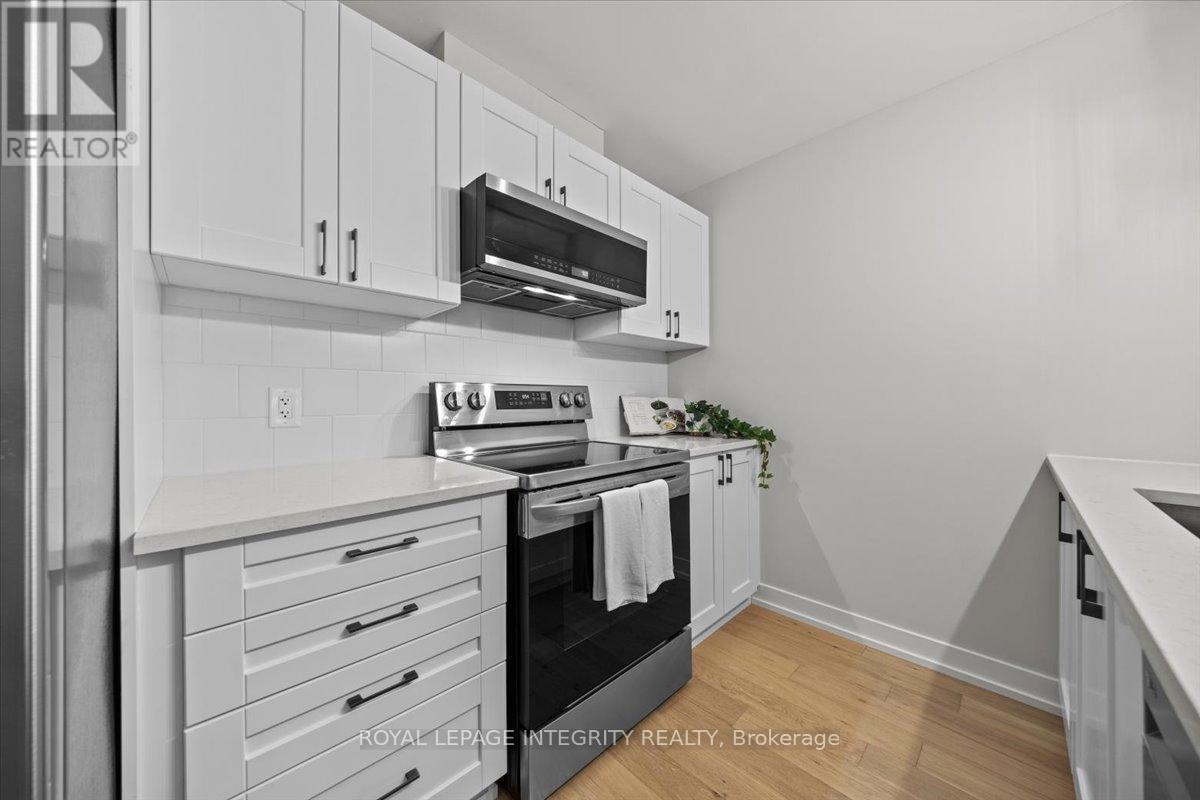 705 Chromite Private, Ottawa, Ontario  K2J 7J2 - Photo 13 - X12799592