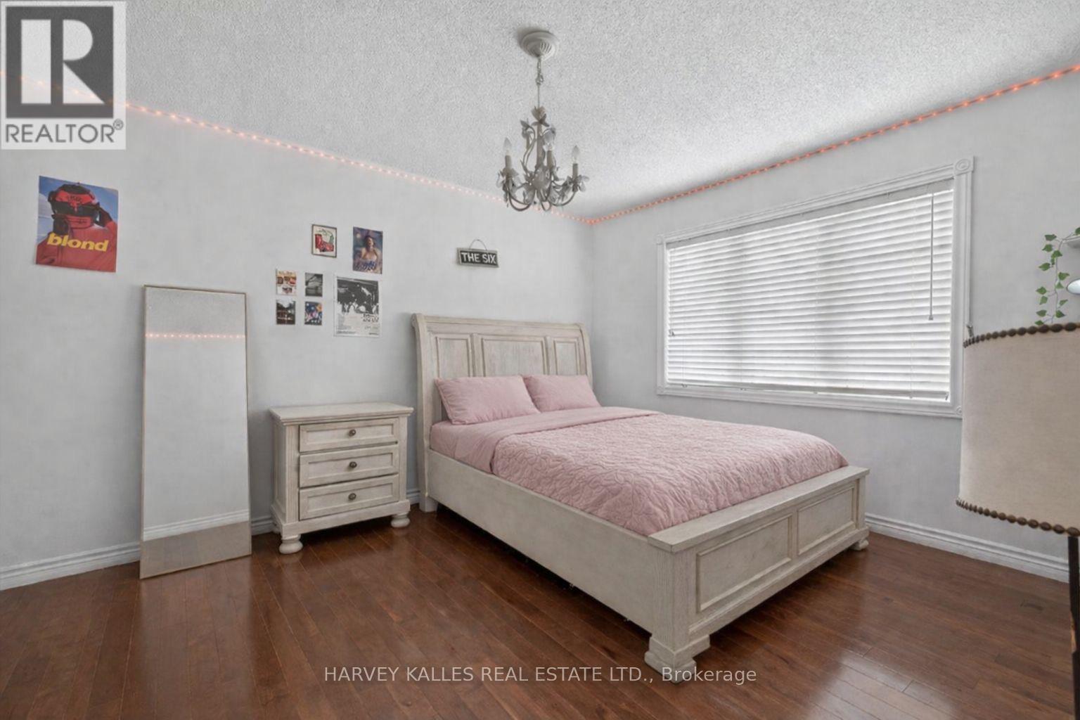 60 Wolfson Crescent, Richmond Hill, Ontario  L4E 4P1 - Photo 31 - N12790640