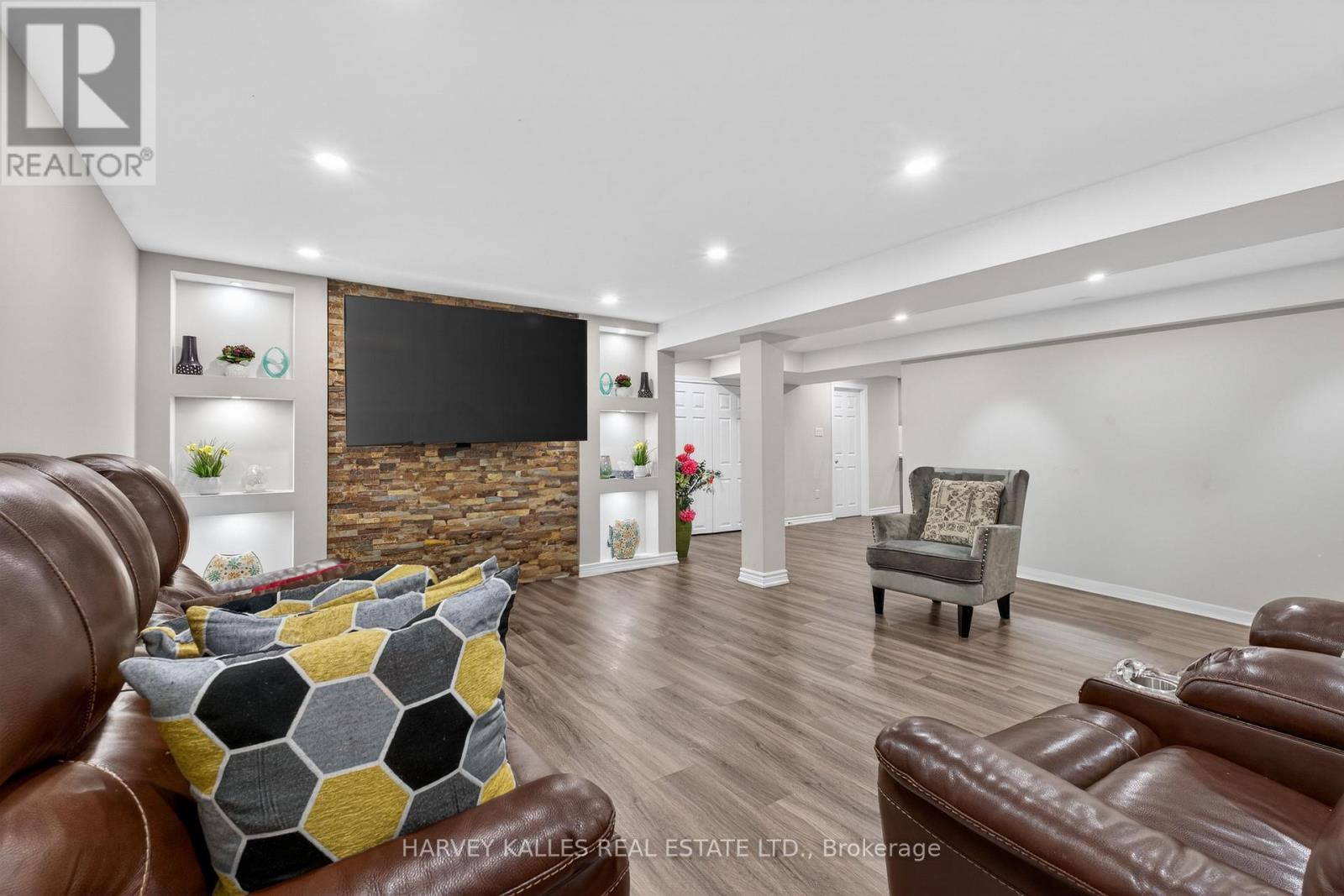 60 Wolfson Crescent, Richmond Hill, Ontario  L4E 4P1 - Photo 37 - N12790640