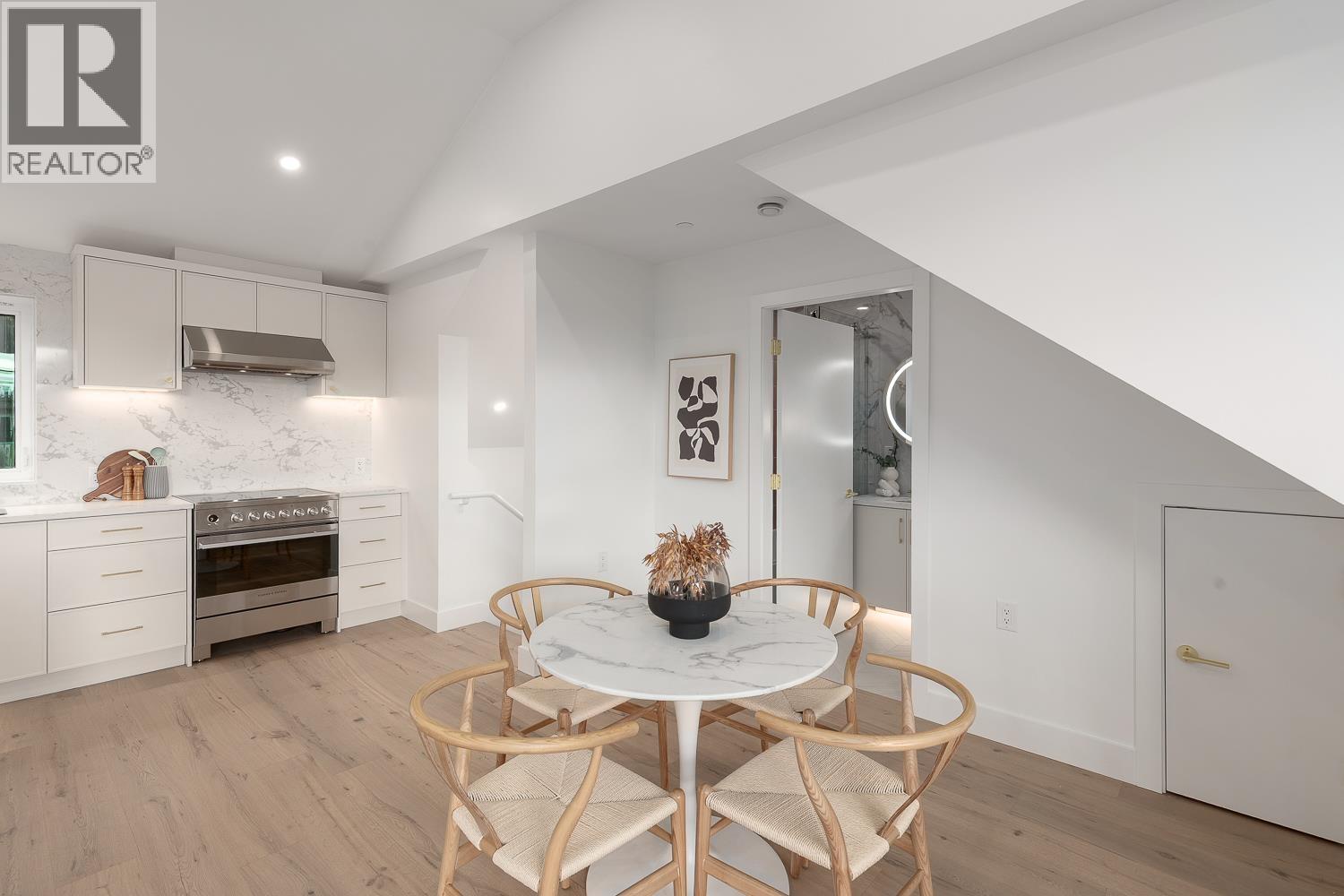 464 E 17th Avenue, Vancouver, British Columbia  V5V 1B1 - Photo 4 - R3091221