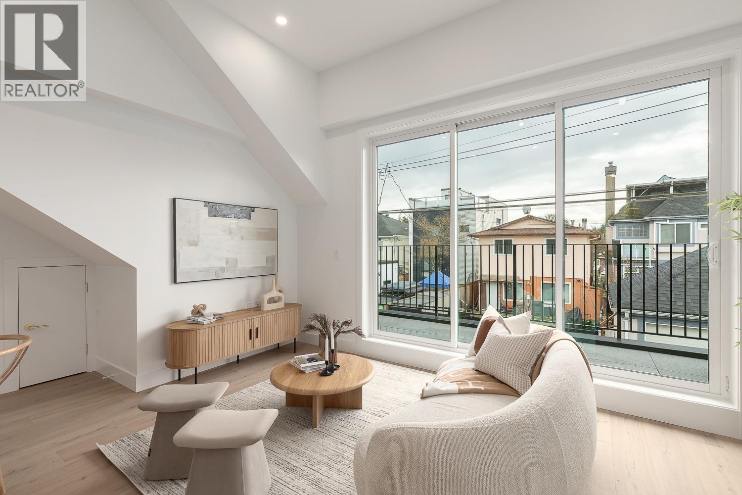 464 E 17th Avenue, Vancouver, British Columbia  V5V 1B1 - Photo 9 - R3091221