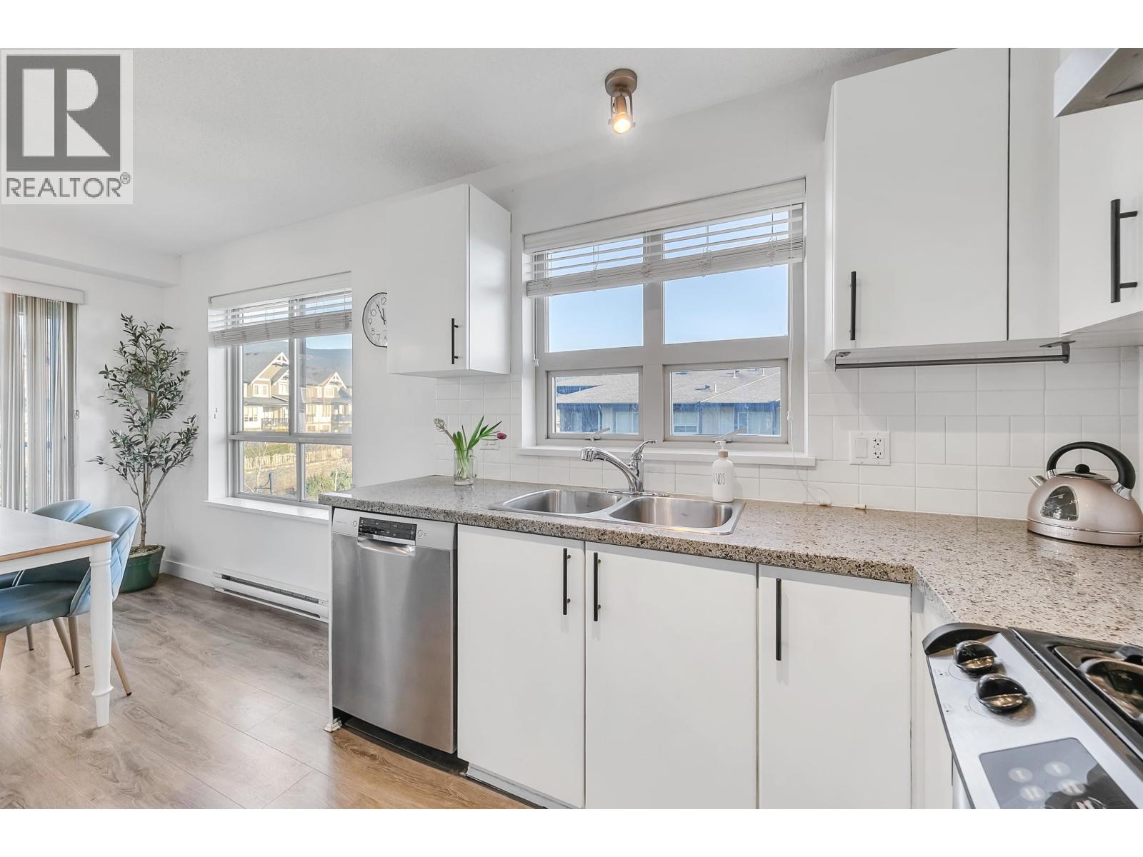 401 3132 Dayanee Springs Boulevard, Coquitlam, British Columbia  V3E 0B5 - Photo 10 - R3091224