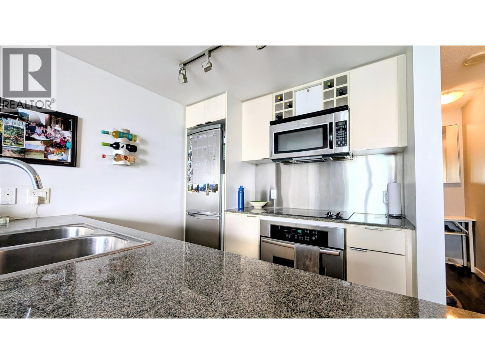 3301 233 Robson Street, Vancouver, British Columbia  V6B 0E8 - Photo 8 - R3091248