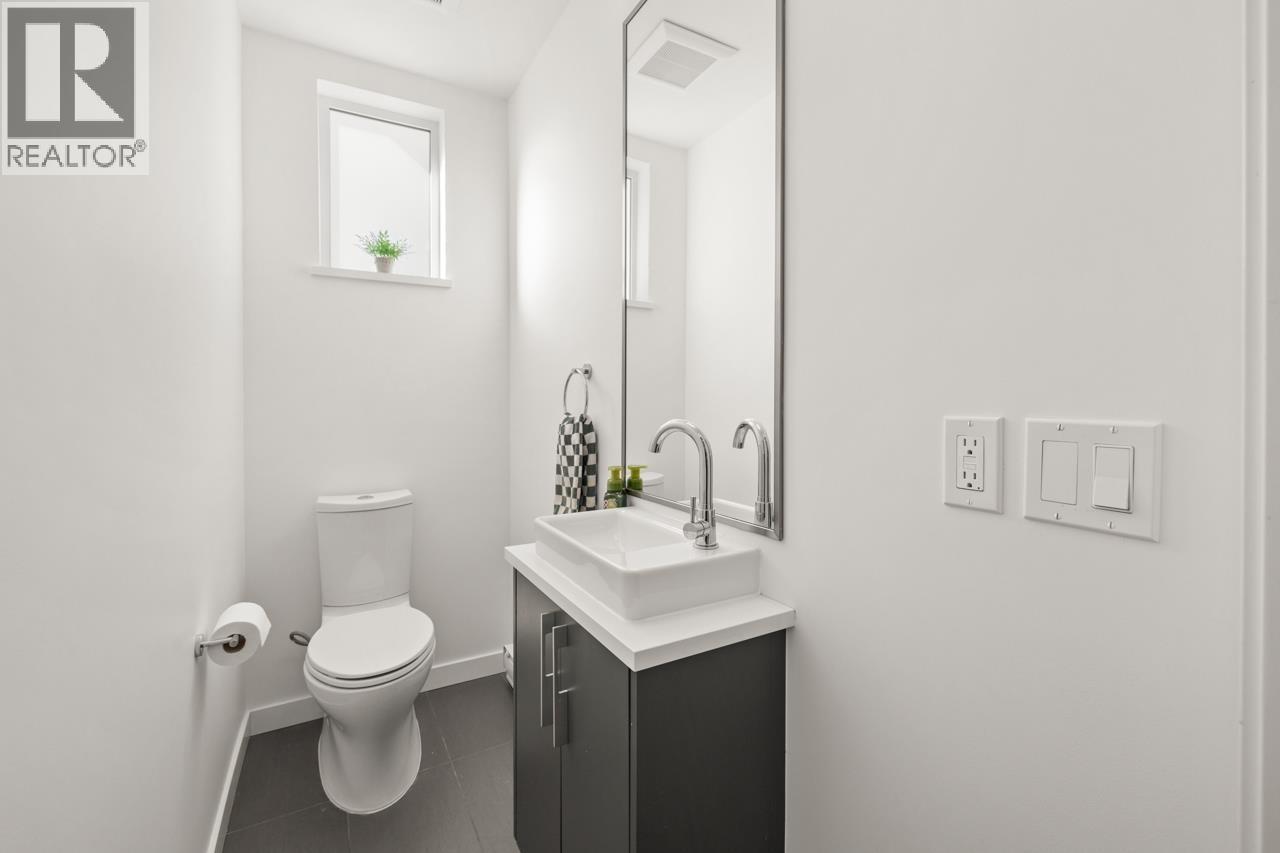 40 2560 Pitt River Road, Coquitlam, British Columbia  V3C 0G6 - Photo 18 - R3091263