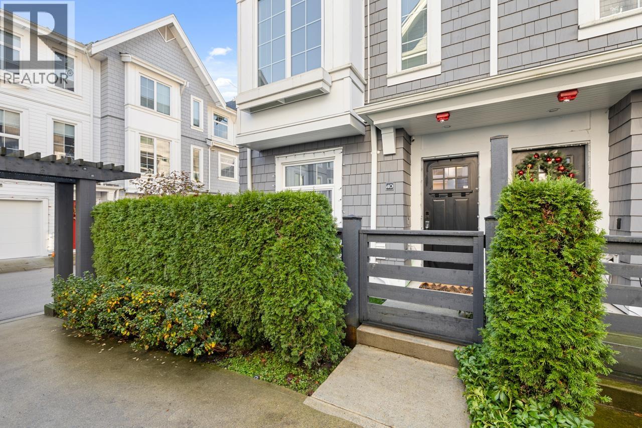 40 2560 Pitt River Road, Coquitlam, British Columbia  V3C 0G6 - Photo 3 - R3091263