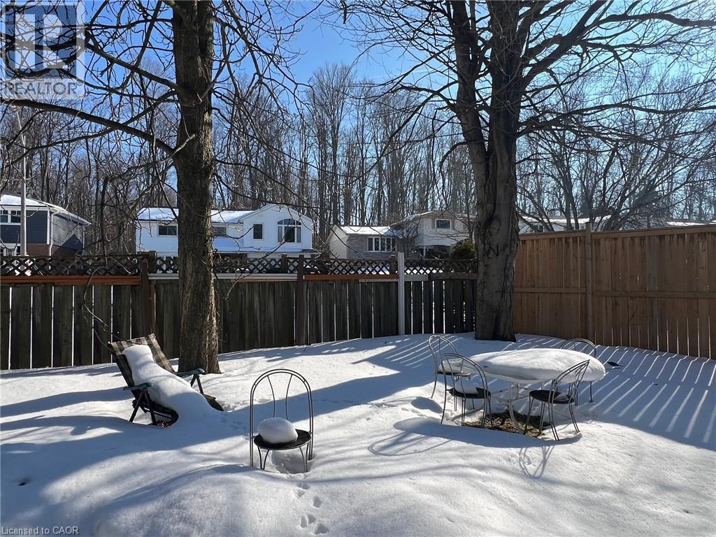 134 Greenbrier Drive, Waterloo, Ontario  N2L 4B5 - Photo 14 - 40806074