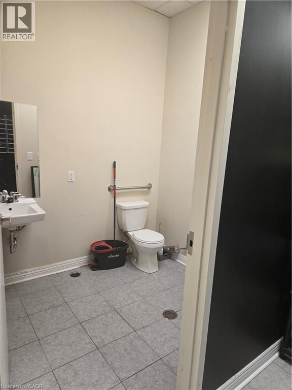 320 Eastview Road Unit# A4, Guelph, Ontario  N1E 0L2 - Photo 5 - 40805956