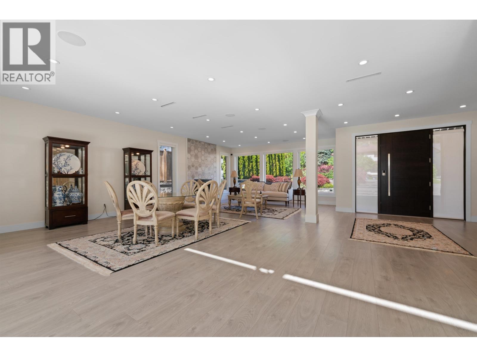 5199 Cliffridge Avenue, North Vancouver, British Columbia  V7R 3V2 - Photo 11 - R3091225