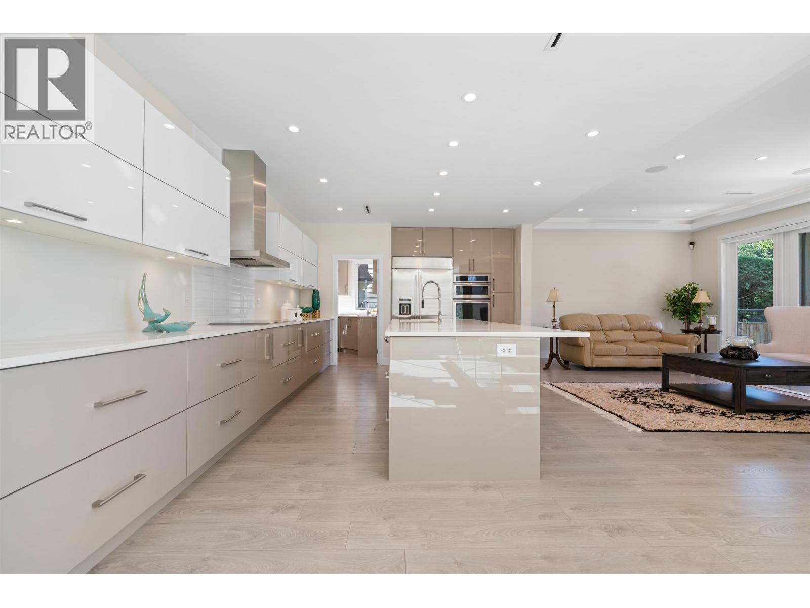 5199 Cliffridge Avenue, North Vancouver, British Columbia  V7R 3V2 - Photo 19 - R3091225