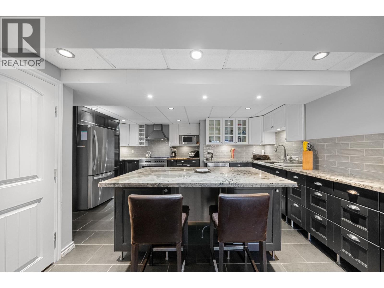 479 E 29th Street, North Vancouver, British Columbia  V7N 1E2 - Photo 23 - R3091275