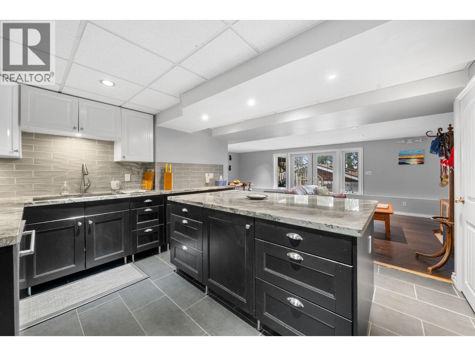 479 E 29th Street, North Vancouver, British Columbia  V7N 1E2 - Photo 26 - R3091275