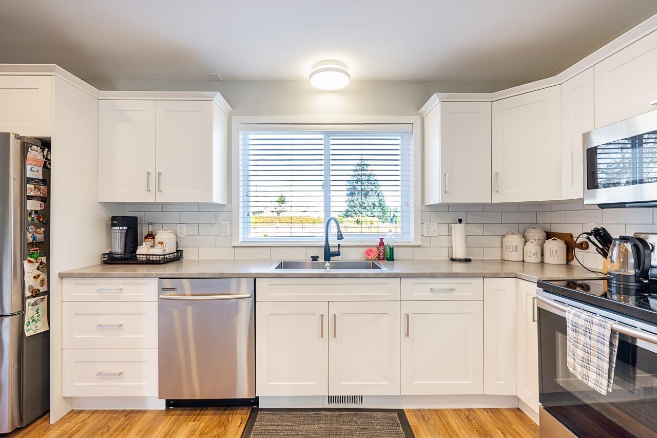 21229 95 Avenue, Langley, British Columbia  V1M 1M9 - Photo 10 - R3090194