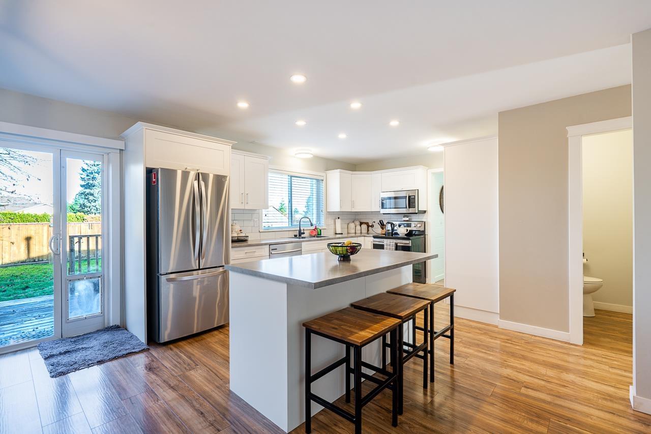 21229 95 Avenue, Langley, British Columbia  V1M 1M9 - Photo 8 - R3090194