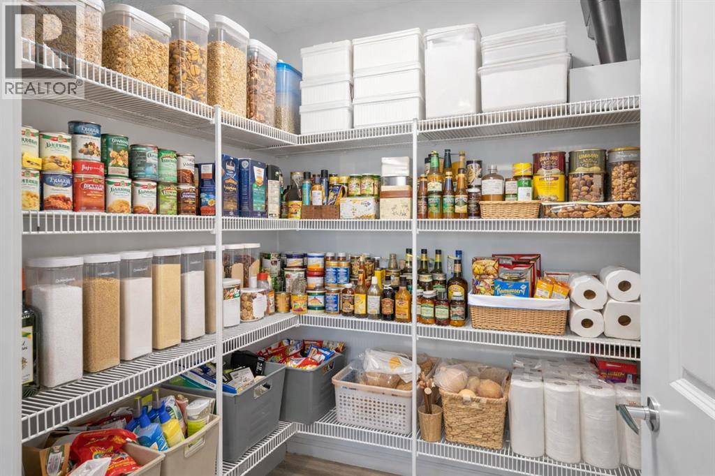 2208, 33 Carringham Gate Nw, Calgary, Alberta  T3P 2H6 - Photo 14 - A2285927