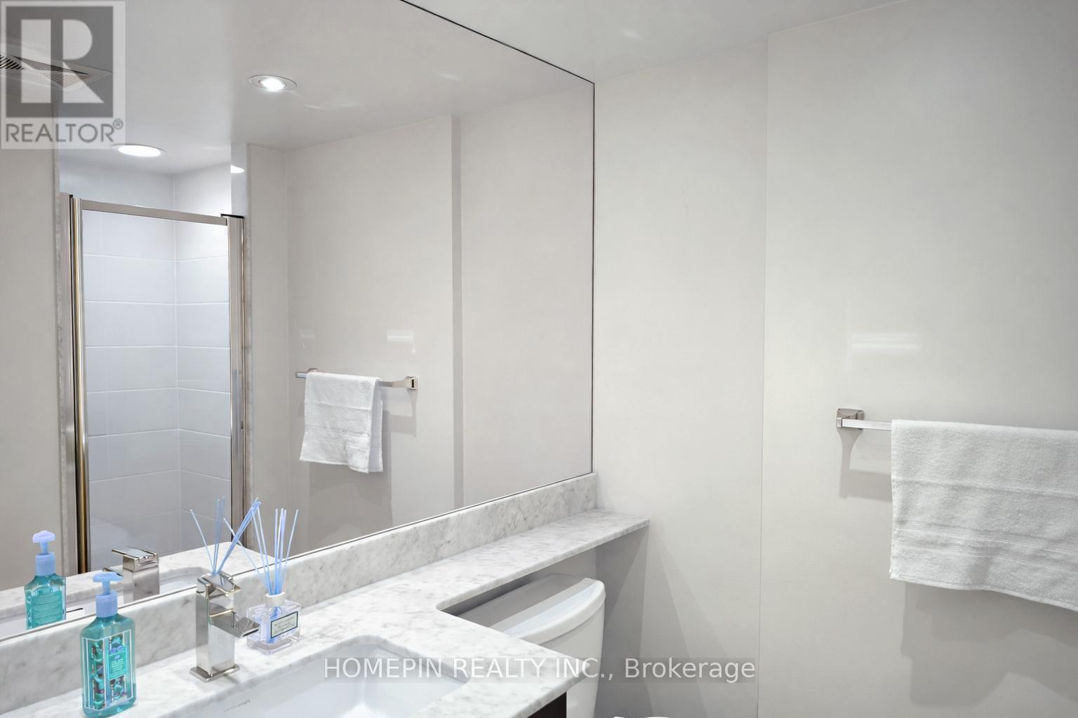 1511 - 125 Western Battery Road, Toronto, Ontario  M6K 3R8 - Photo 17 - C12799520