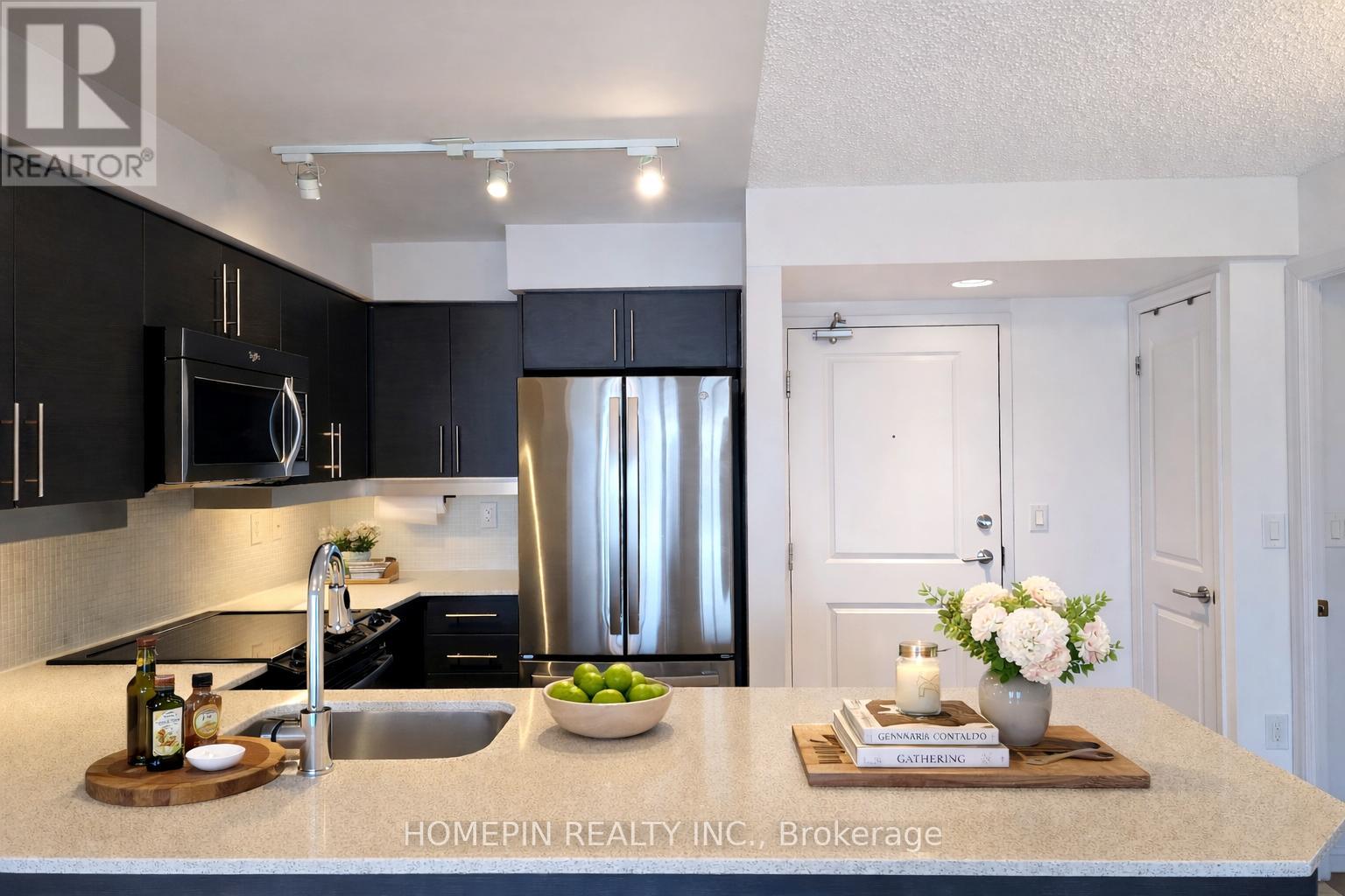 1511 - 125 Western Battery Road, Toronto, Ontario  M6K 3R8 - Photo 4 - C12799520