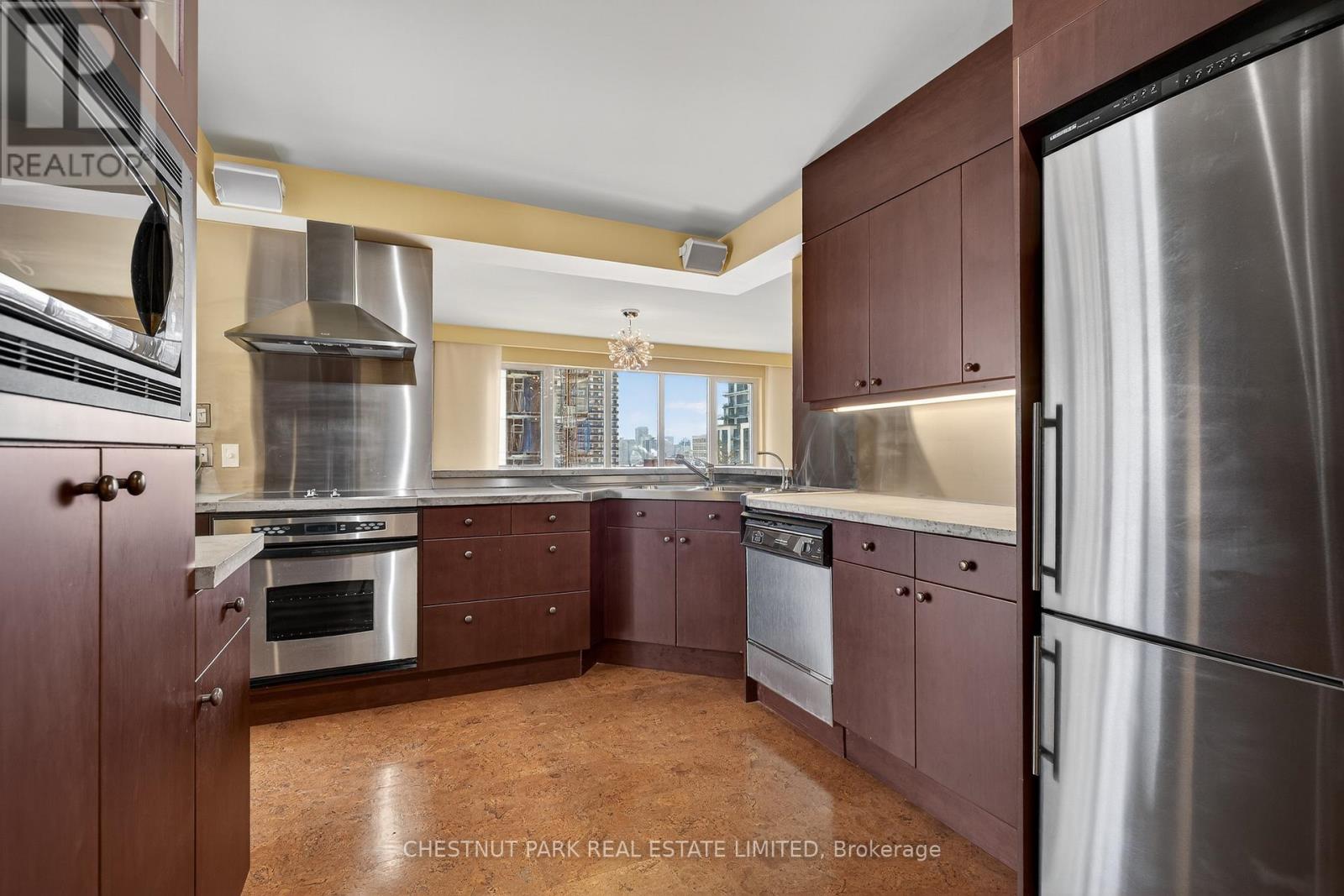 604 - 40 Rosehill Avenue, Toronto, Ontario  M4T 1G5 - Photo 17 - C12799560