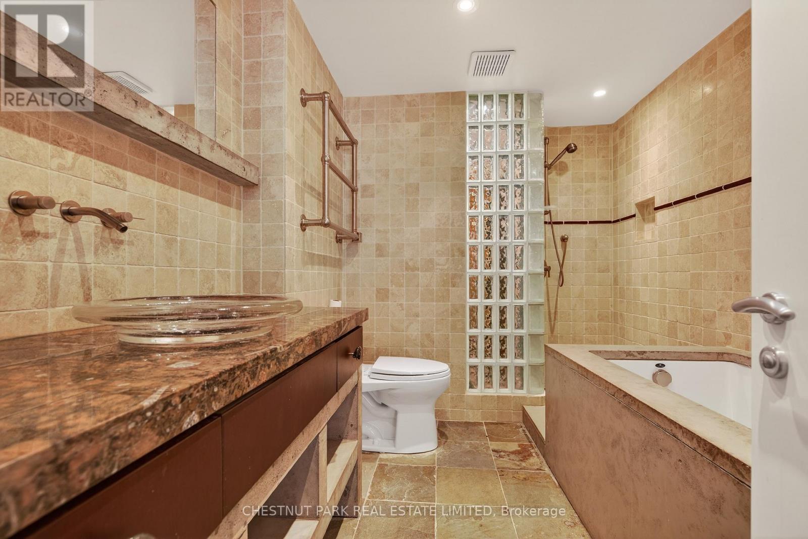 604 - 40 Rosehill Avenue, Toronto, Ontario  M4T 1G5 - Photo 22 - C12799560