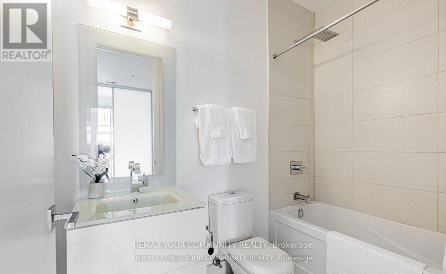 415 - 111 St. Clair Avenue W, Toronto, Ontario  M4V 1N5 - Photo 12 - C12799568